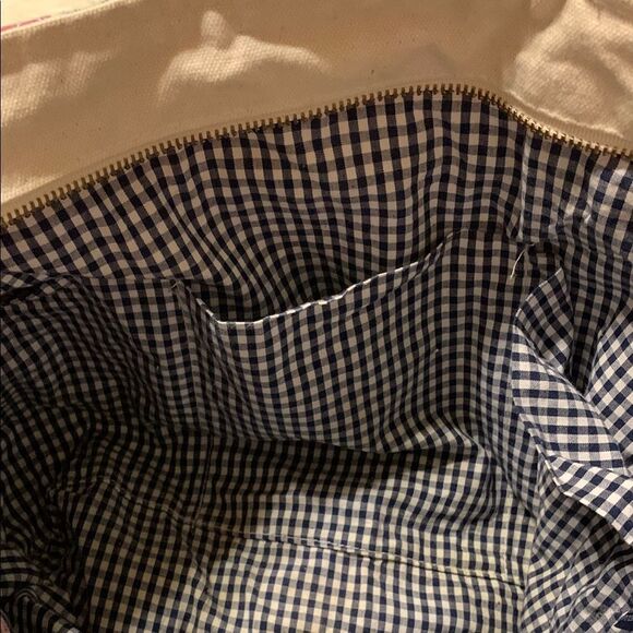 Vineyard Vines Blue and Cream Tote Bag with Durable Canvas - Picture 7 of 11